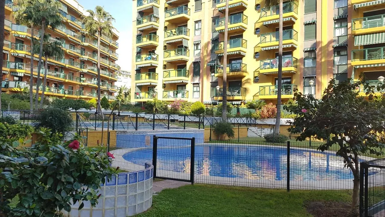 Impresionante Primera Línea De Playa, Bajondillo Beach Torremolinos